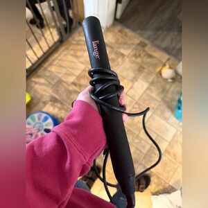 L'ange Black straightener